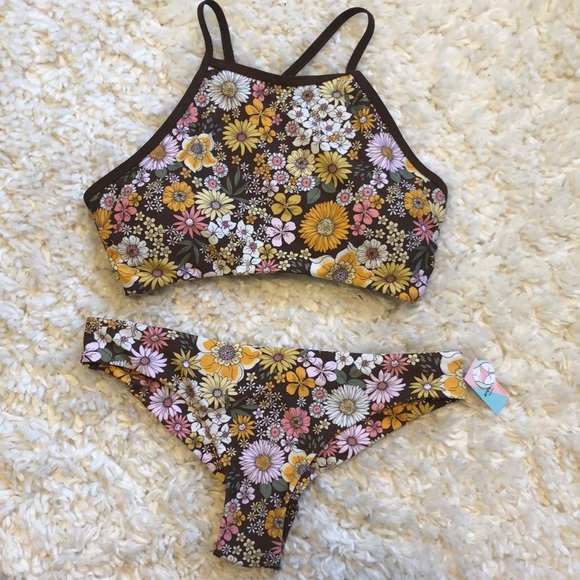 NWT Retro Floral Cheeky Bottom Ardene Bikini - Picture 3 of 9